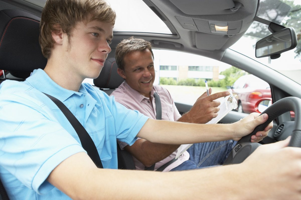 How To Choose A Driving School In Durham Region