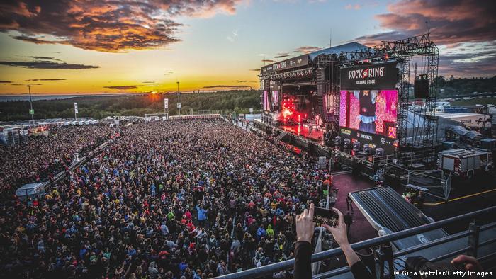 recommendations to enjoy european music festival