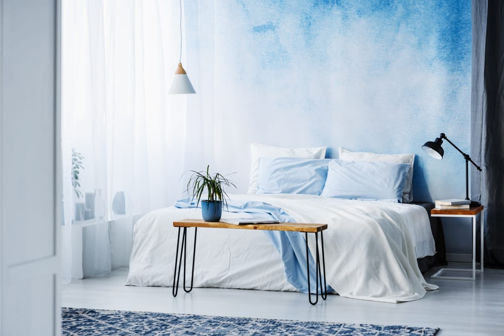 4 Simple Ways to Use Wallpaper in A Bedroom to Create a Fresh Look